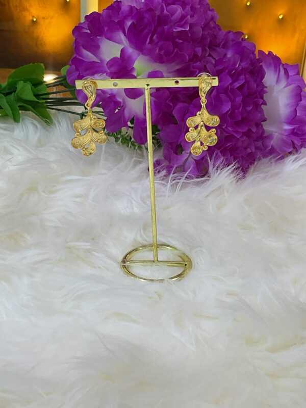 Jewelry earring